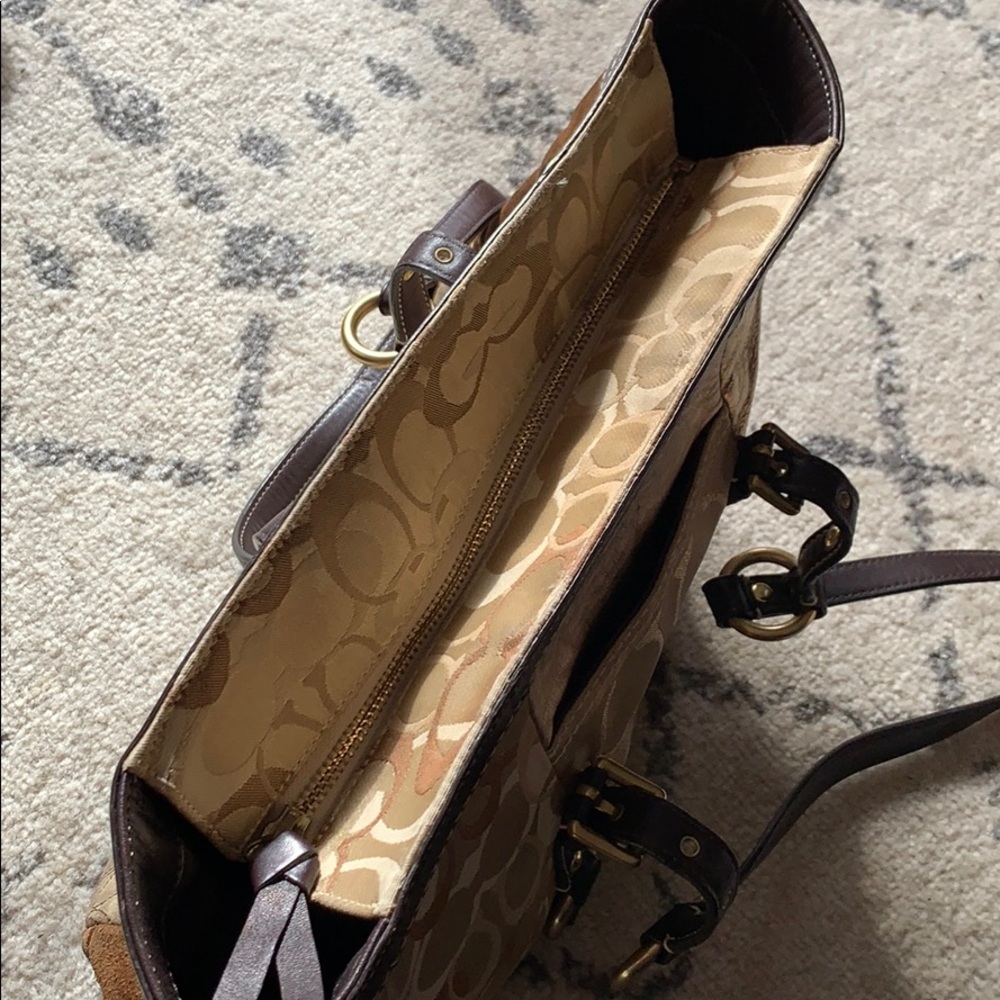 Coach purse - Picture 5 of 5